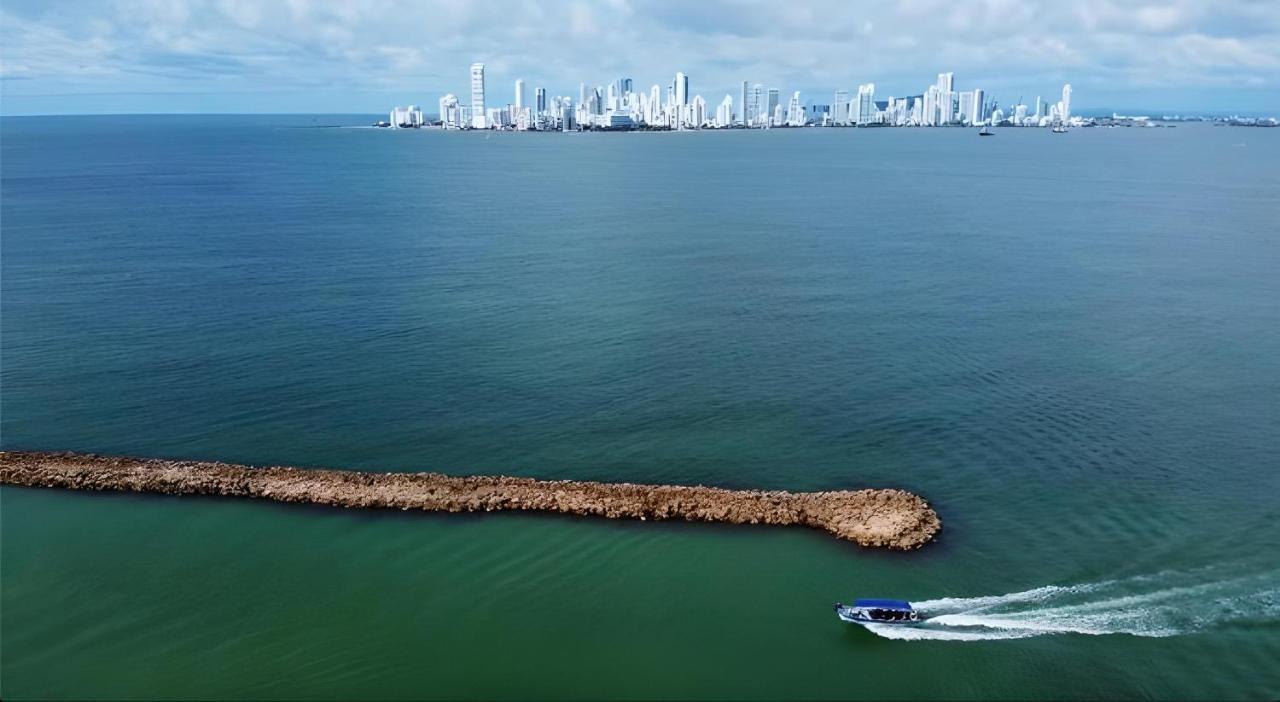Amalife Beach Club & Hotel Tierra Bomba Buitenkant foto