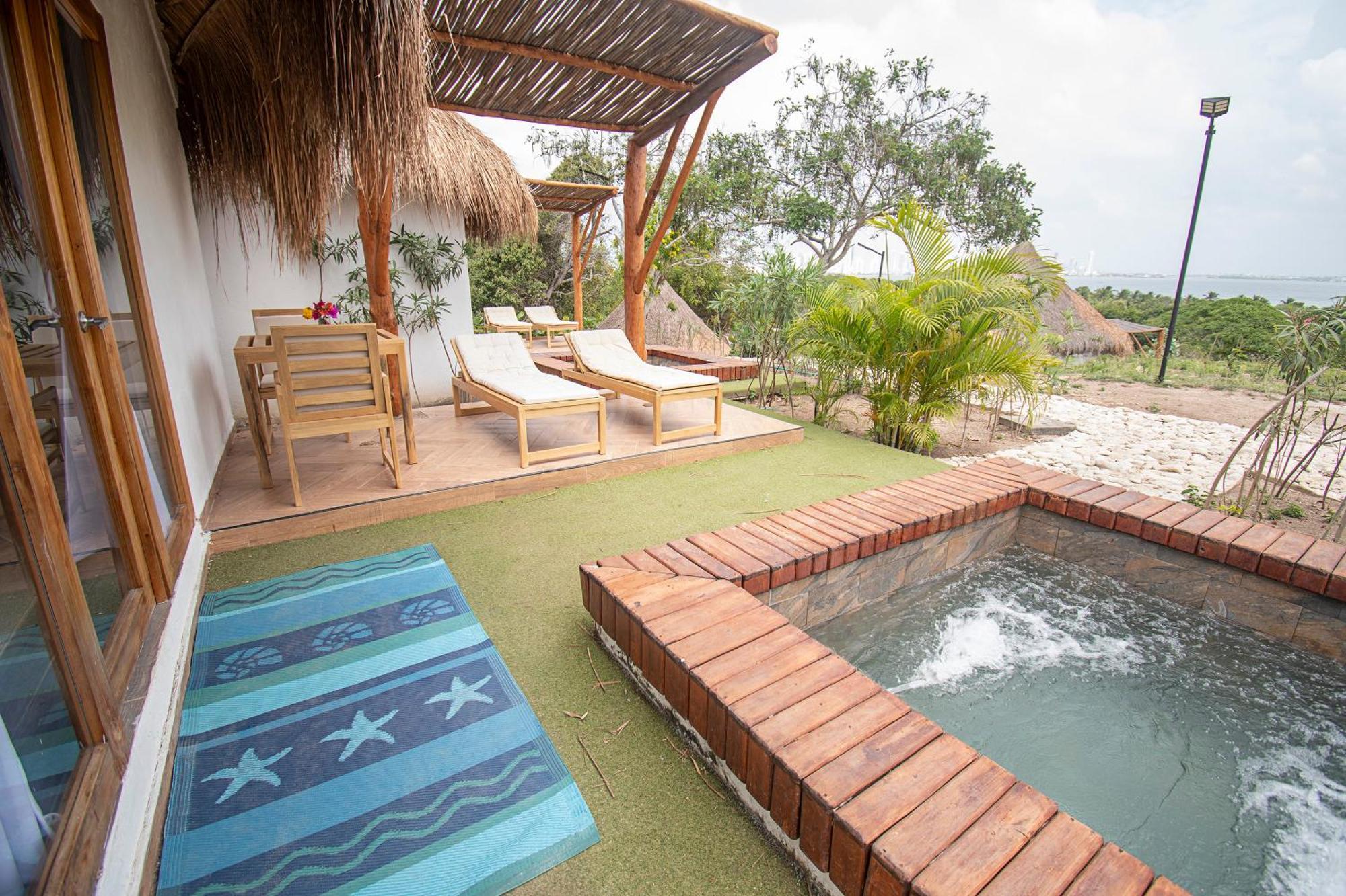 Amalife Beach Club & Hotel Tierra Bomba Buitenkant foto